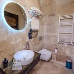 Angel View Hotel *