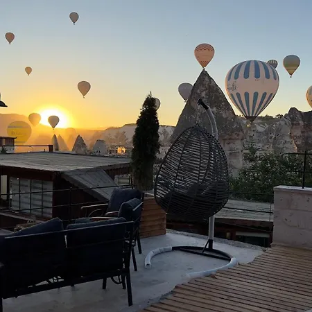 Angel View Hotel *